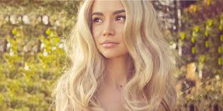 Rapunzel must be so envious with this glossy light blonde hair with lowlights. How To Choose The Best Blonde Hair Color For Your Skin Tone Matrix