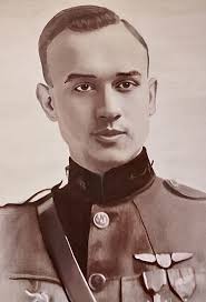 Who is Capt. Edward Walter Rucker Jr.?