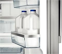 Freezer capacity, internal water dispenser, crisper drawer, automatic defrost, ice maker, electronic controls in stainless steel. Bosch B22ct80sns 36 Inch Freestanding French Door Refrigerator With 21 8 Cu Ft Capacity 5 Spill Proof Glass Shelves Humidity Controlled Crispers Internal Water Dispenser And Ice Maker Stainless Steel