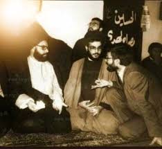 صورة تجمع السيد عباس الموسوي والسيد حسن والحاج أبو مهدي المهندس historical figures real hero historical