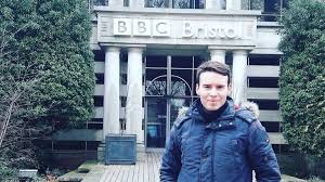 Dokonując wpłaty zawsze należy podać sygnaturę akt komorniczych . Maciej Sawicki Z Tvp3 Poznan Na Szkoleniu W Bbc