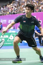 He is a star badminton player among all the celebrities. é§±å»ºä½'loh Kean Yew Sporty Style Badminton