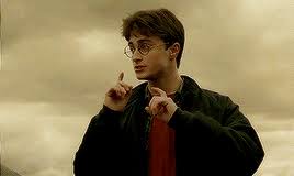 Read draco from the story harry potter gif series by fandom_imagine (miazimagines) with 5,388 reads. Harry Potter Album On Imgur