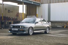 How The Bmw 3 Series Became A Legend Of The Road Carbuzz This is a pretty relaxed subreddit with pretty relaxed rules, being: how the bmw 3 series became a legend of