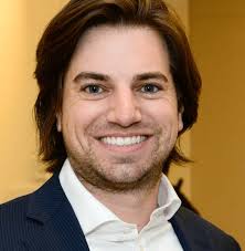 Jeff Moskowitz's Instagram, Twitter & Facebook