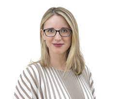 Seit 2020 ist sie vorsitzende des deutschen ethikrates. Alena Buyx
