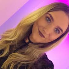 Laura Bremner (@laurabremner)