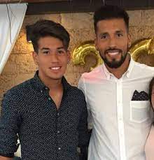 She has worked as a practicing dietitian at the washington cancer. Laliga Real Madrid Benjamin Garay My Brother Ezequiel Is My Idol And I Hope To Match His Achievements Marca In English