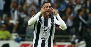 Funes mori debutó con el pie derecho en benfica b. Es Un Gol Sonado Rogelio Funes Mori Su Chilena Magica Y La Maldicion Que Lo Perseguia Easy Reader
