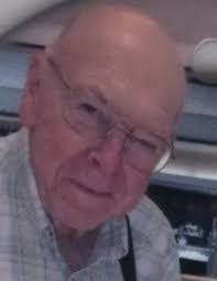 Lisa Mumma's Instagram, Twitter & Facebook