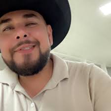 Yesterday I really wanted tacos. Today, I'm eating tacos. Follow your  dreams.” Sierrahotel.net