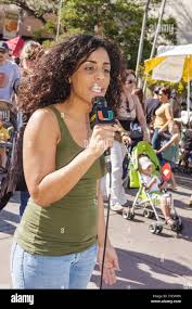 Student reporter interview hi-res stock photography and images - Alamy