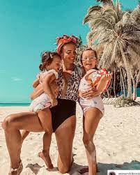 More about the anna wendzikowska and borys szyc dating / relationship. Anna Wendzikowska Pozuje W Bikini Fanka Taka Figura Po Urodzeniu Dwojki Dzieci