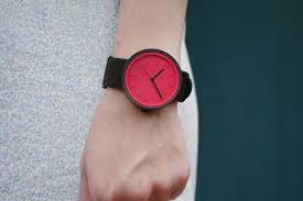 喜歡蠟封印章的迷人古典感嗎 那就戴在手上吧 diesel watches for men diesel watch fashion watches