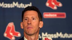 After messy split from WBUR, Christopher Lydon returns