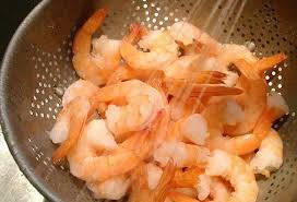 In quest'ultimo caso fateli raffreddare completamente, poi disponeteli su un. Come Cucinare I Gamberi Surgelati 3 Semplici Modi