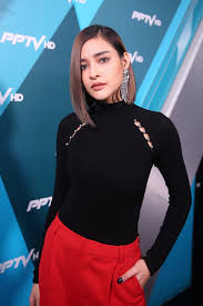 Fonthip watcharatrakul, nicknamed pook look is a thai actress and beauty pageant titleholder who won miss thailand universe 2010 and represe. 7gb6uwp8fspobm