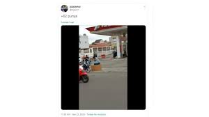 Retail) adalah salah satu cara pemasaran produk meliputi semua aktivitas yang melibatkan penjualan barang secara langsung ke konsumen akhir untuk penggunaan pribadi dan bukan bisnis. Bikin Ngakak Lokasi Penjual Bensin Eceran Di Luar Dugaan