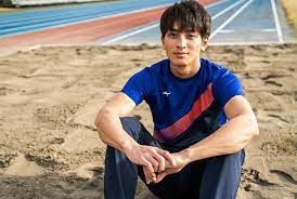 続いては橋岡優輝さんと言えば、俳優である 「横浜優輝」 さんに似ているという声がネット上にて数多く上がっています。 日大の橋岡くん、イケメンやなぁ もう横浜流星やん #goldengrandprix #走幅跳 #日本大 #橋岡優輝 pic.twitter.com Prpd Oo9pyjwum