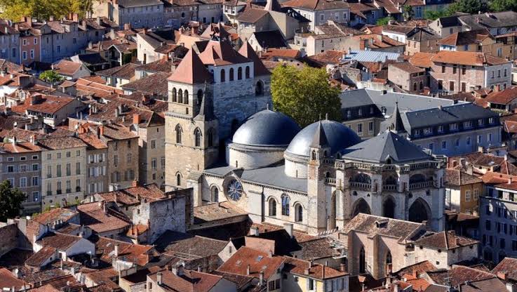 Le centre historique pas à pas - ladepeche.fr