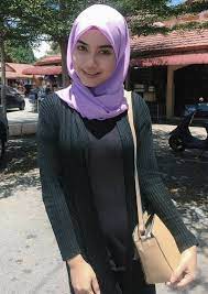 Touch device users can explore by touch or with swipe gestures. Ukhti Berusaha Nonjol Girl Hijab Beautiful Hijab Arab Girls Hijab