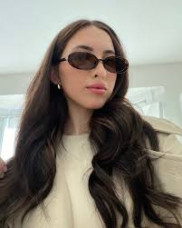 Rosina Valcheva (@rosinavalcheva) • Threads, Say more