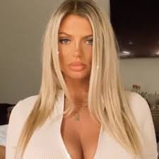 Stream Victoria Carson music