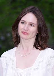 Emily Mortimer's Instagram, Twitter & Facebook