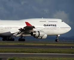 Qantas B747 400 Vh Oje Using Reverse Thrust Auckland Airport 2006 Image Google Search Best Airlines Aircraft Auckland