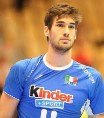 Fase classificatória tem 16 seleções se enfrentando em turno único, e as quatro primeiras vão à semifinal. Luca Vettori Pallavolo
