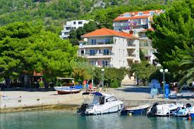 Excellent location — rated 9.9/10! Makarska Appartementhaus Am Kiesstrand Zum Verkauf Croatia Property And Real Estate