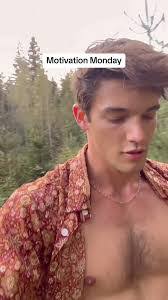 Peter Mai's Instagram, Twitter & Facebook