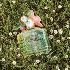 Shop with afterpay on eligible items. Marc Jacobs Daisy Vs Daisy Spring Fragrance Reviews
