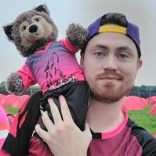 Patrick Cushing's Instagram, Twitter & Facebook