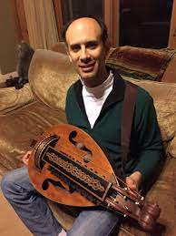 Building A Hurdy Gurdy Hurdy Gurdy Medieval Music Folk Instruments