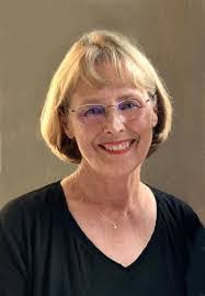 Donna Hazelwood's Instagram, Twitter & Facebook