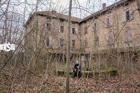 Apport de marketing dans la gestion clients dans une radio. Couvent Pierre Dufour Exploration Urbex En Rhone Alpes