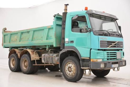 Volvo FM-260-380-6X4 High Tipper 2005 Cab & Chassis Truck