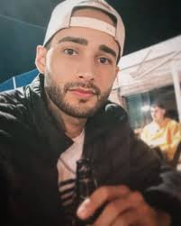 Mencionou você há 2 minutos Nossa, não custa nada me dar um oi né?! 🥲