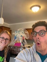 Kate Getman's Instagram, Twitter & Facebook