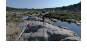 In each episode a new pair of strangers find themselves stranded in some of the world's harshest environments with no food, no water, no tools. Replay Retour A L Instinct Primaire Du 10 09 2018 Geraldine Et Loury