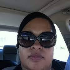 Kizzy Ward's Instagram, Twitter & Facebook