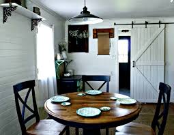 See more ideas about farmhouse dining, farmhouse table, farmhouse dining room. How To Refinish And Paint A Farmhouse Pedestal Table