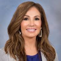 Renee Bassett's Instagram, Twitter & Facebook