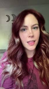 Heather Tidmore's Instagram, Twitter & Facebook