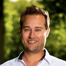 841 Royal Cir, Howard, OH 43028