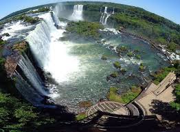 Hier fließt der fluss rio paraná und der fluss rio iquazu zusammen. Die Iguazu Falle Wunderwerk Der Natur Im Herzen Sudamerikas Reiseziele Ch