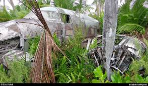 The nearest inhabited islands are those of kiribati. Flugunfall 05 Jan 1980 Einer Lockheed 18 Learstar I N163r Palmyra Island Line Islands