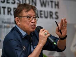 Cukup datang dan bayar pada loket pembayaran dengan menunjukkan kartu bpjs kesehatan kamu. Sarawak Bantu Pelajar Bayar Baki Tunggakan Ptptn