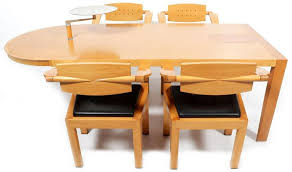 The wood provides a fine grain pattern and smooth texture, making it ideal for highly visible surfaces such as a tabletop. Lot Art Giorgetti Cherry Wood Design Dining Room Table Zoi